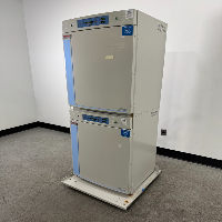 Thermo Scientific Forma Steri-Cycle Doublestack CO2 Incubator image 1